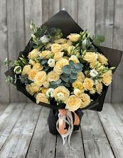 Букет цветов из:  Розы и Лизиантусы в Черницыне