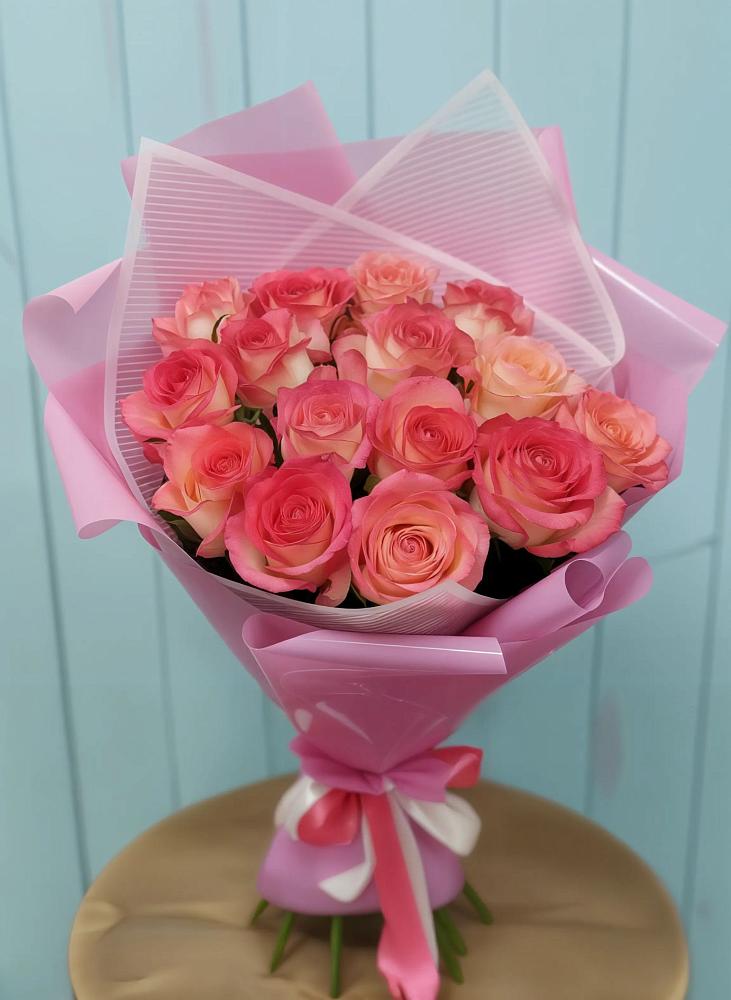 Букет 15 Розовых роз Равель в Черницыне