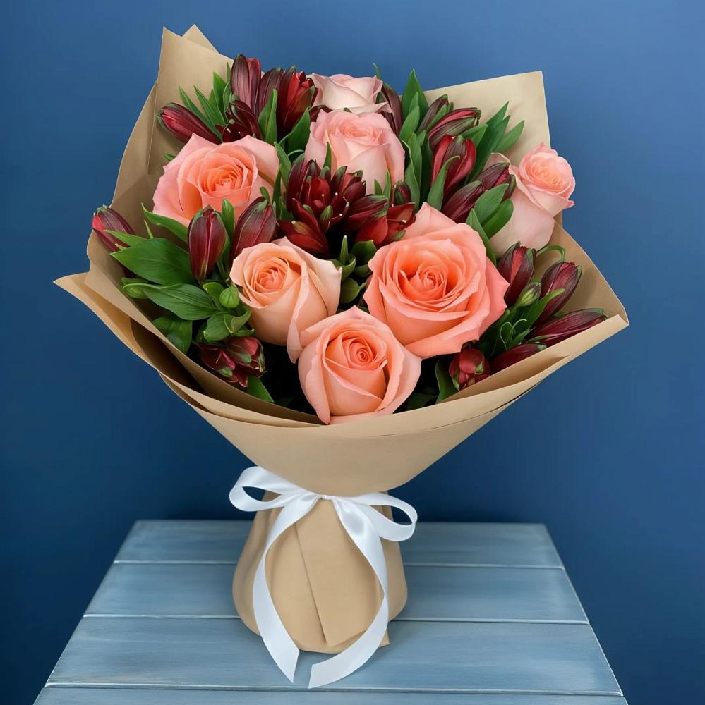 Букет цветов из: Розы и Альстромерии в Черницыне