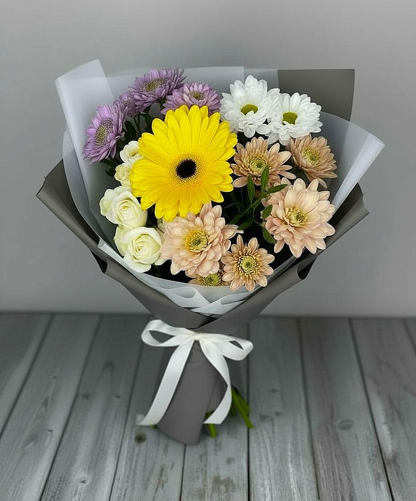 Букет цветов из: Розы, Герберы и Хризантемы в Черницыне