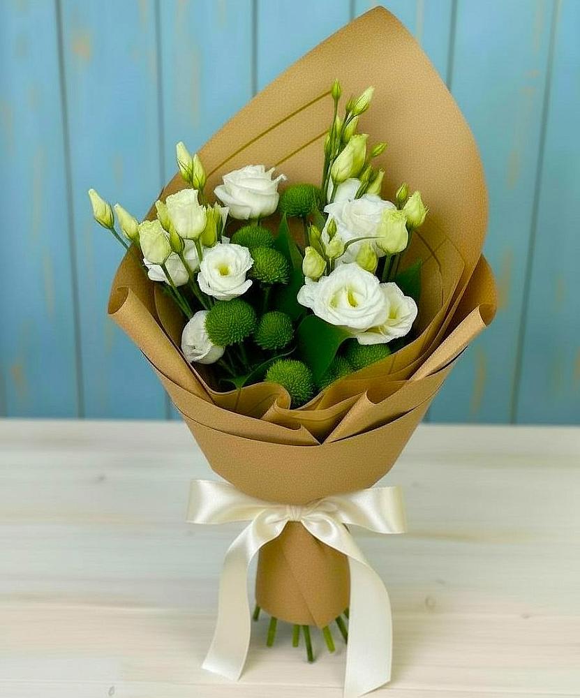 Букет цветов из: Хризантемы и Лизиантусы в Черницыне