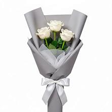 Букет 3 белые розы в Черницыне