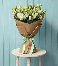 Букет цветов из:  Лизиантусы в Черницыне