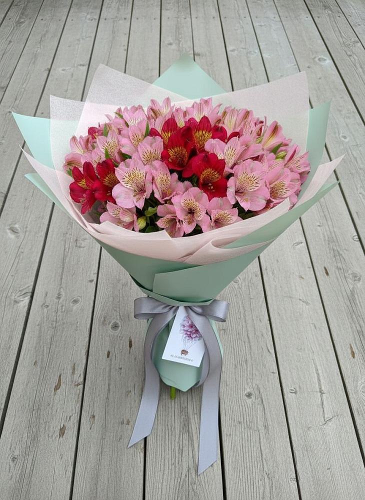 Букет цветов из: Альстромерии в Черницыне