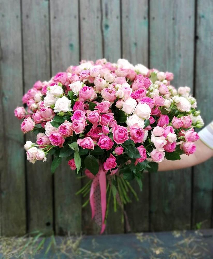 Букет Розовые кустовые розы Натали и Лав Лидия в Черницыне