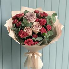 Букет цветов из:  Гвоздики и Розы в Черницыне