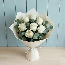 Букет Белые розы в Эвкалипте в Черницыне