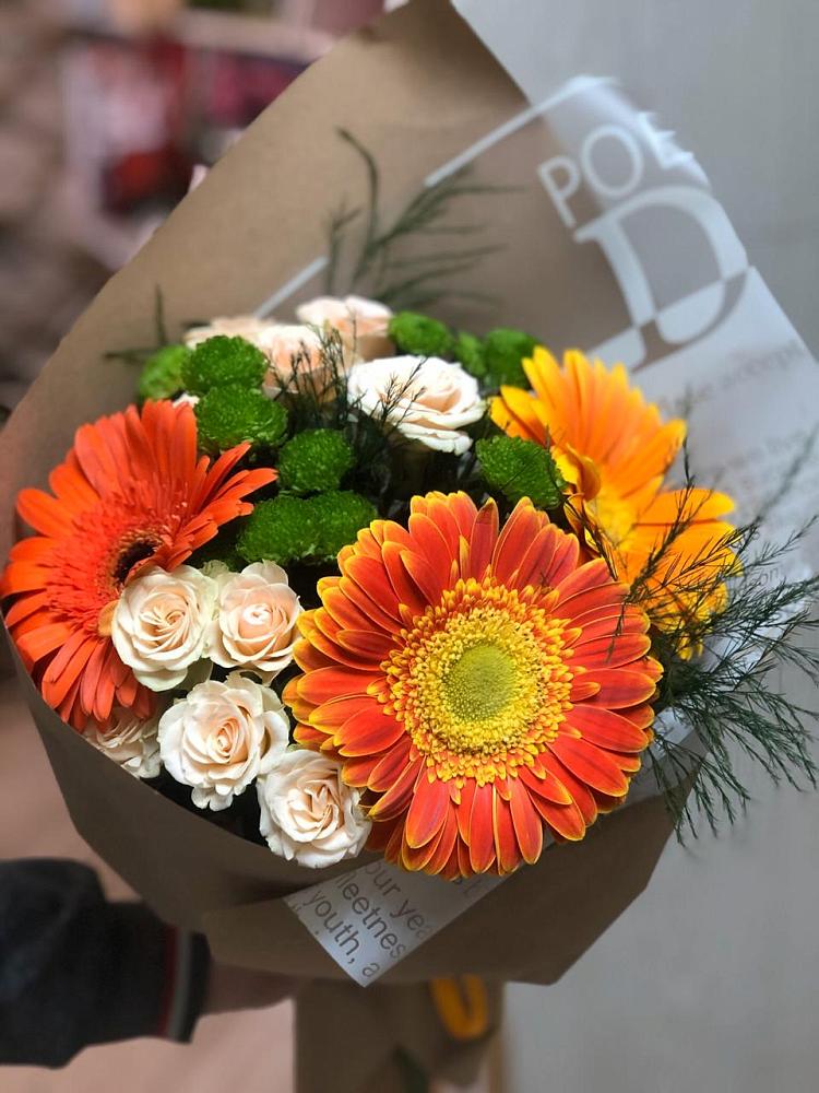 Букет цветов из: Герберы, Хризантемы и Розы в Черницыне
