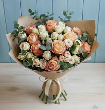 Букет цветов из:  Альстромерии и Розы в Черницыне